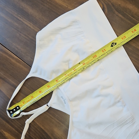 Pro Fit Sports Bra - Picture 5 of 6